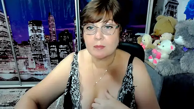 Bela Lana  online show from July 2026 06:12:02 PM