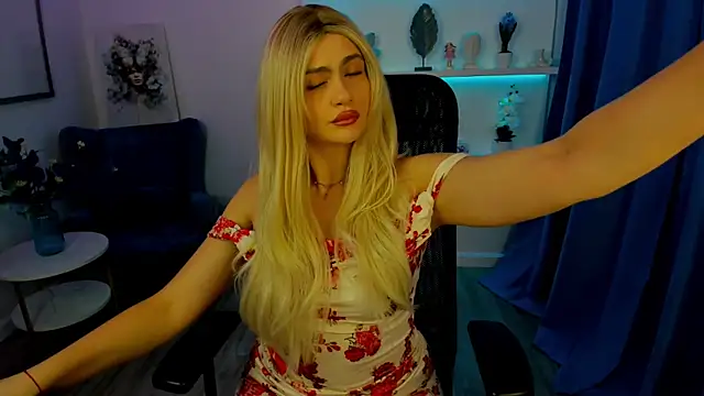 LeslieMineg online show from September 2025 11:34:02 AM