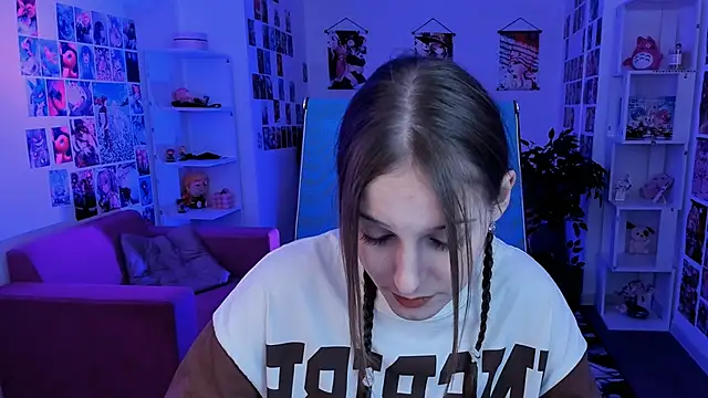 JenniferKiim online show from September 2025 12:07:01 PM