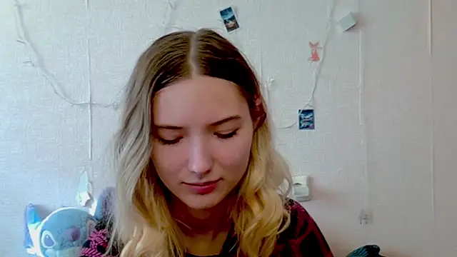 Snapshot of _kikiclark__ chatting on October 2025 08:56:02 AM kikiclark online show from October 2025 08:56:02 AM