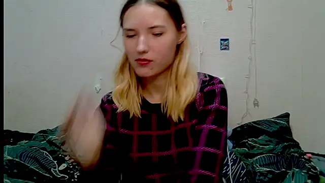 Snapshot of _kikiclark__ chatting on October 2025 09:13:02 PM kikiclark online show from October 2025 09:13:02 PM