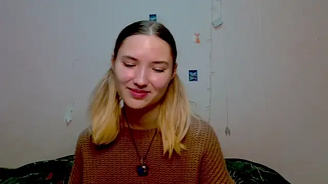 Snapshot of _kikiclark__ chatting on October 2025 08:06:02 PM kikiclark online show from October 2025 08:06:02 PM