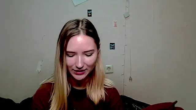 Snapshot of _kikiclark__ chatting on October 2025 08:52:01 PM kikiclark online show from October 2025 08:52:01 PM