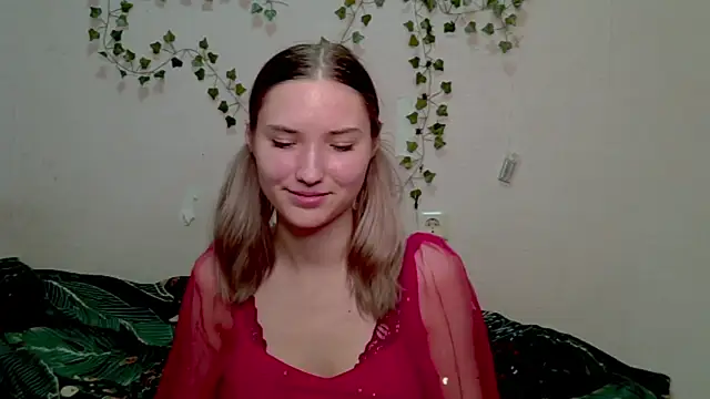 Snapshot of _kikiclark__ chatting on November 2025 08:55:01 PM kikiclark online show from November 2025 08:55:01 PM