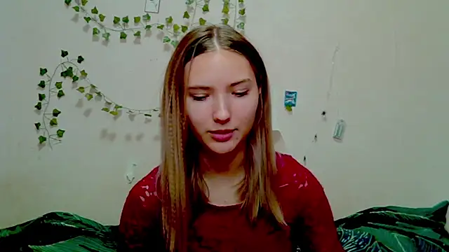 Snapshot of _kikiclark__ chatting on November 2025 05:12:01 PM kikiclark online show from November 2025 05:12:01 PM