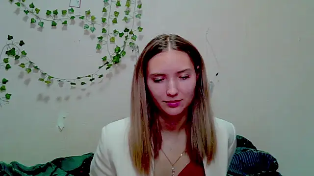 Snapshot of _kikiclark__ chatting on November 2025 10:19:01 PM kikiclark online show from November 2025 10:19:01 PM