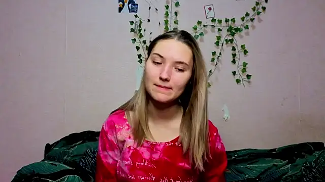 Snapshot of _kikiclark__ chatting on December 2025 08:48:01 PM kikiclark online show from December 2025 08:48:01 PM