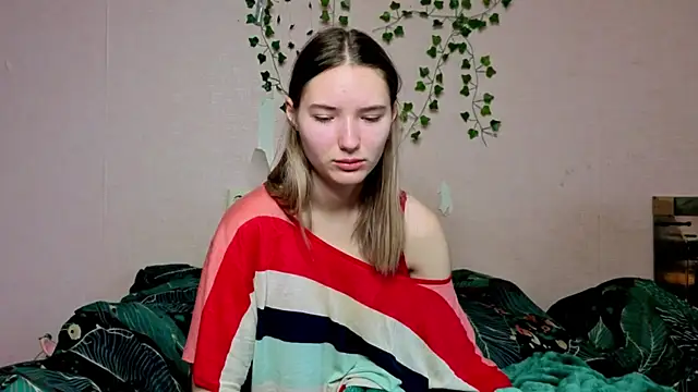 Snapshot of _kikiclark__ chatting on December 2025 09:16:01 AM kikiclark online show from December 2025 09:16:01 AM