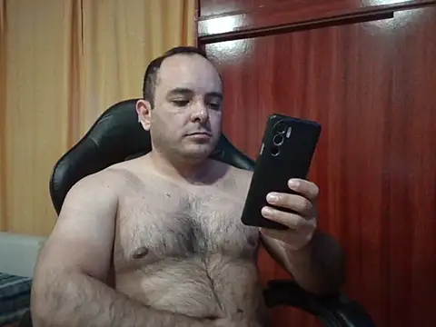 Snapshot of ososkr39 chatting on October 2025 02:13:01 PM ososkr39 online show from October 2025 02:13:01 PM