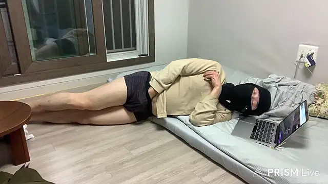 fhfgkffurh online show from May 2026 01:41:01 PM
