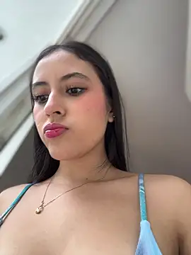 Snapshot of Juanita-Diaz chatting on April 2026 08:39:01 PM Juanita-Diaz online show from April 2026 08:39:01 PM