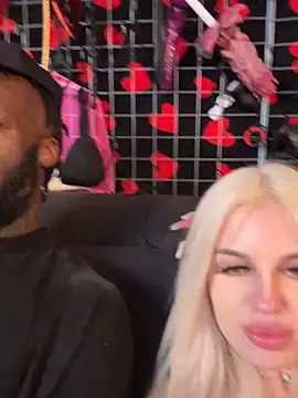 Steffi Snowbunny online show from April 2026 09:09:02 PM