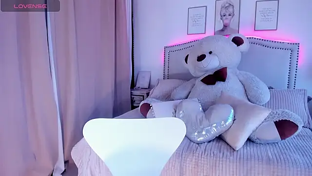 Snapshot of Mayajhons chatting on December 2025 12:36:02 PM Mayajhons online show from December 2025 12:36:02 PM