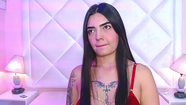 Miaa Smithh   online show from September 2025 02:22:02 PM