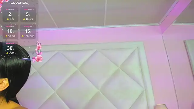 Miaa Smithh   online show from February 2026 10:34:02 AM