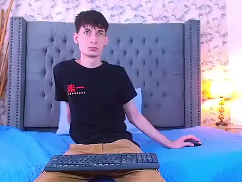 Luke Carter online show from November 2025 01:12:02 PM