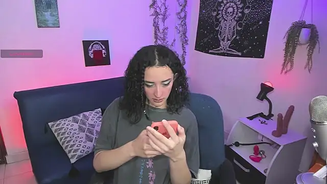 Snapshot of Eve_blacke chatting on October 2025 04:51:02 PM Eve blacke online show from October 2025 04:51:02 PM