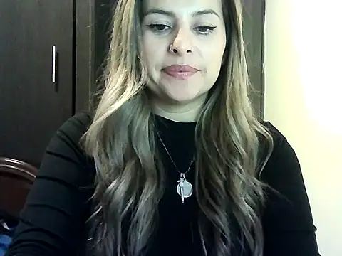 Valery  Rouse  online show from February 2026 03:38:02 AM