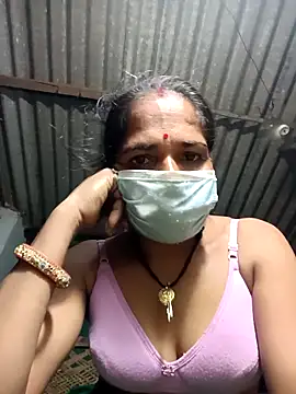 Hot-honi online show from September 2025 10:32:02 PM