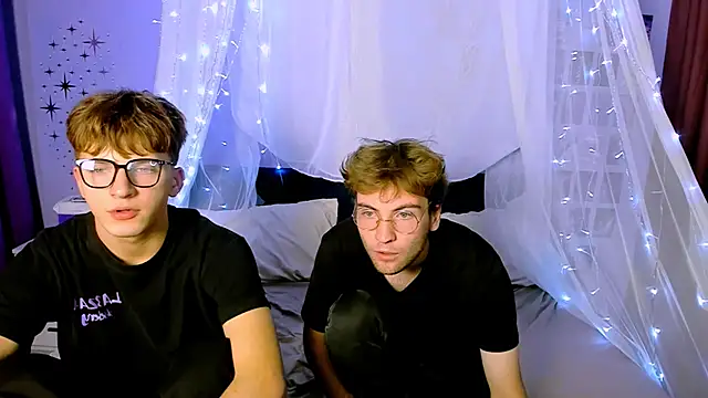 travis wolf  online show from October 2025 07:14:01 PM