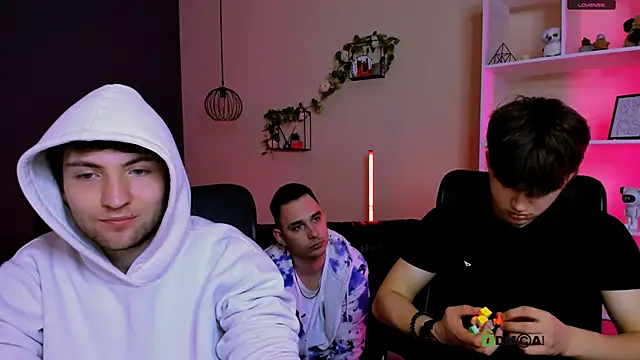 travis wolf  online show from March 2026 09:59:01 AM