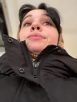 VendiMur online show from October 2025 02:57:02 AM