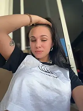 VendiMur online show from December 2025 02:06:01 AM