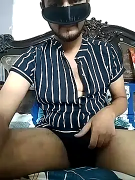 7incpink online show from October 2025 06:14:01 AM