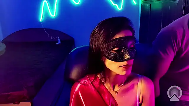 royeoy22 online show from November 2025 12:19:02 PM