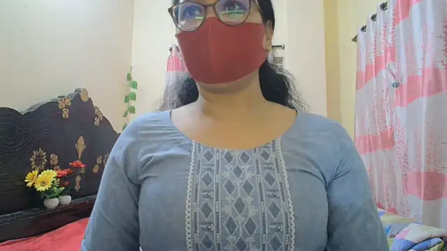 Elena cruz5 online show from March 2026 06:43:01 PM