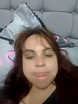 CARITOMIO online show from November 2025 12:32:02 AM