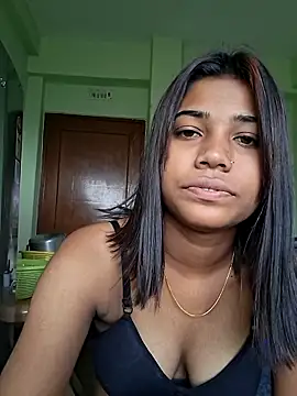  sexy-queen online show from November 2025 06:30:02 AM