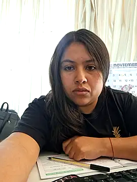 Amapola blue online show from November 2025 02:41:02 PM