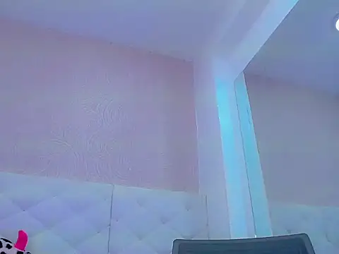 Snapshot of hanna_sweett34 chatting on October 2025 05:26:02 AM hanna sweett34 online show from October 2025 05:26:02 AM