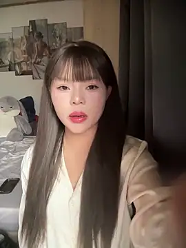 SarahBeii online show from October 2025 03:39:02 AM