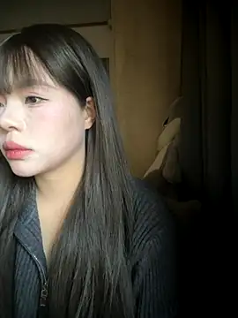 SarahBeii online show from November 2025 03:31:02 AM