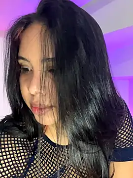 P A U L I N A  online show from September 2025 04:45:01 AM