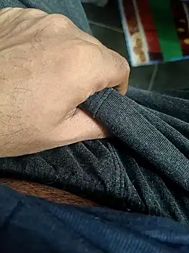 Deshi hot boy online show from September 2025 04:34:02 AM