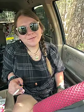 Snapshot of adventuresinsky chatting on September 2025 06:19:02 PM adventuresinsky online show from September 2025 06:19:02 PM