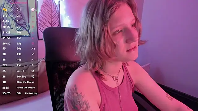 Hailey Foxy online show from December 2025 08:12:01 AM