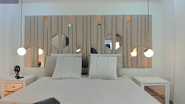 Snapshot of im_katya chatting on September 2025 02:04:02 AM im katya online show from September 2025 02:04:02 AM