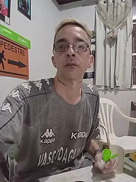 dinho carioca online show from April 2026 09:36:02 AM