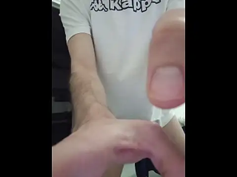 Snapshot of Cocech chatting on March 2026 06:47:01 PM Cocech online show from March 2026 06:47:01 PM