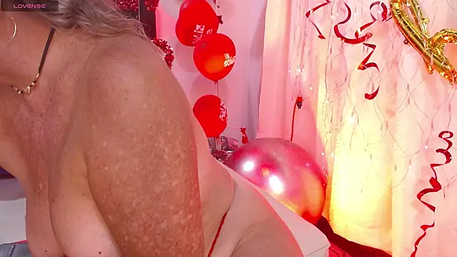  SARAI DUPONT online show from February 2025 10:14:02 PM