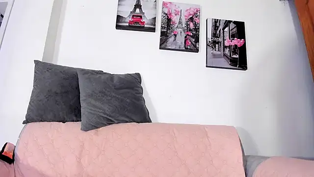 Grettel w online show from April 2026 07:44:02 PM