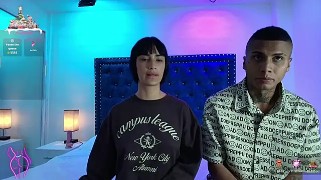 Snapshot of Damian_and_roxanne chatting on January 2026 12:33:02 PM Damian and roxanne online show from January 2026 12:33:02 PM