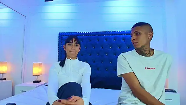 Snapshot of Damian_and_roxanne chatting on February 2026 12:43:02 PM Damian and roxanne online show from February 2026 12:43:02 PM