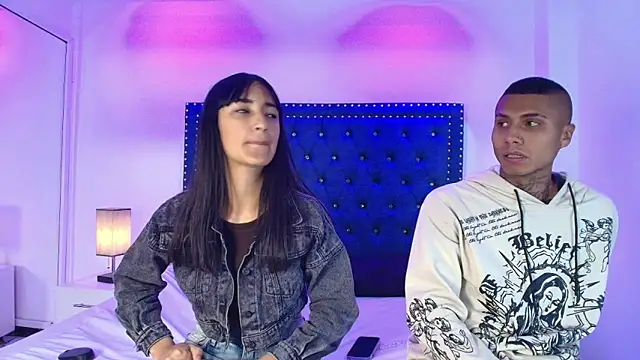 Snapshot of Damian_and_roxanne chatting on February 2026 12:38:01 PM Damian and roxanne online show from February 2026 12:38:01 PM