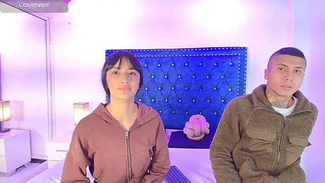 Snapshot of Damian_and_roxanne chatting on March 2026 12:34:01 PM Damian and roxanne online show from March 2026 12:34:01 PM