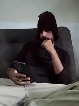 Alejandro92 cali online show from November 2025 10:08:01 PM